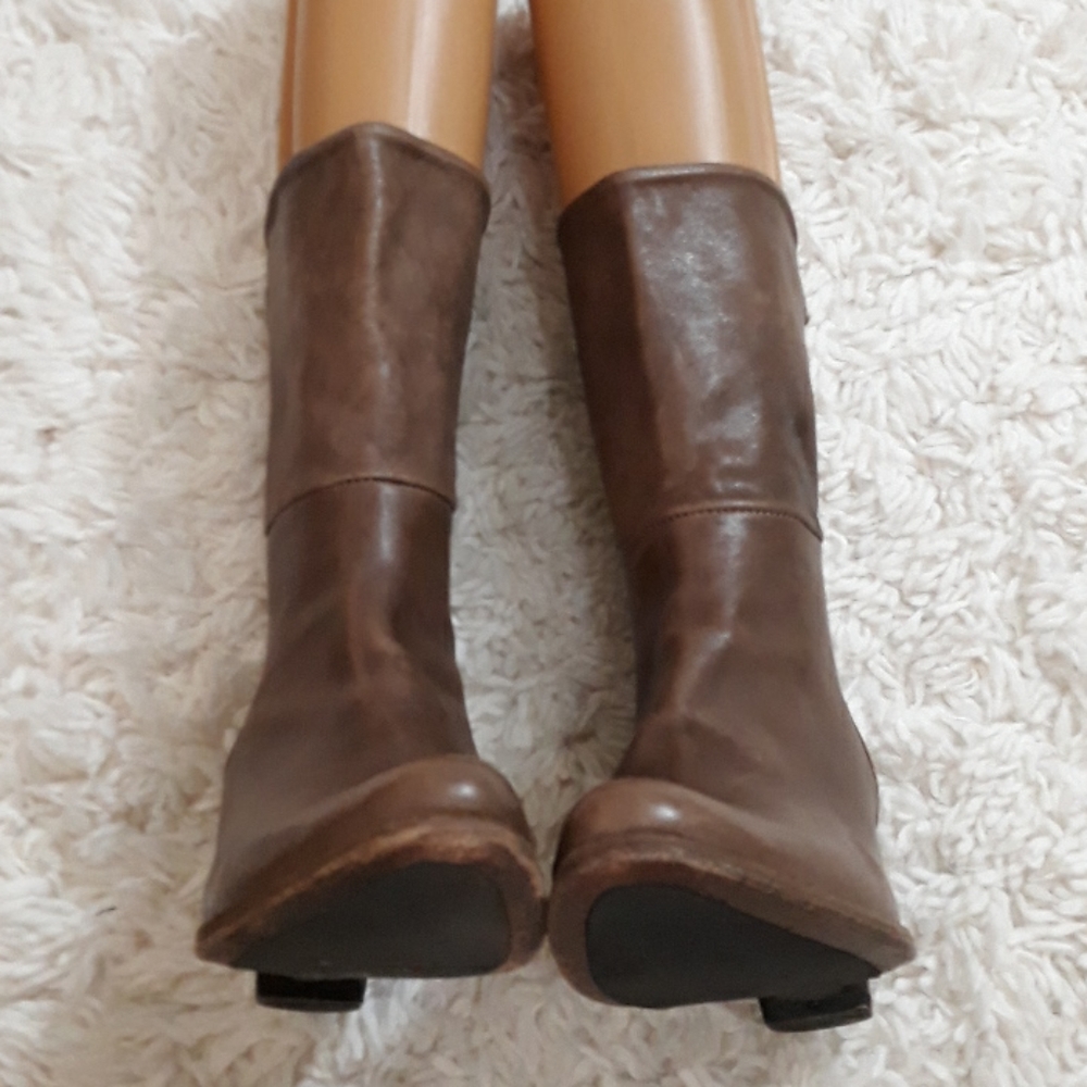 Humanoid Boots - image 8